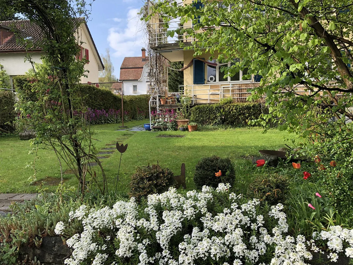4-room apartment, 3 min walk from the train station, high floor, sunny with garden - Photo 3 of 11
