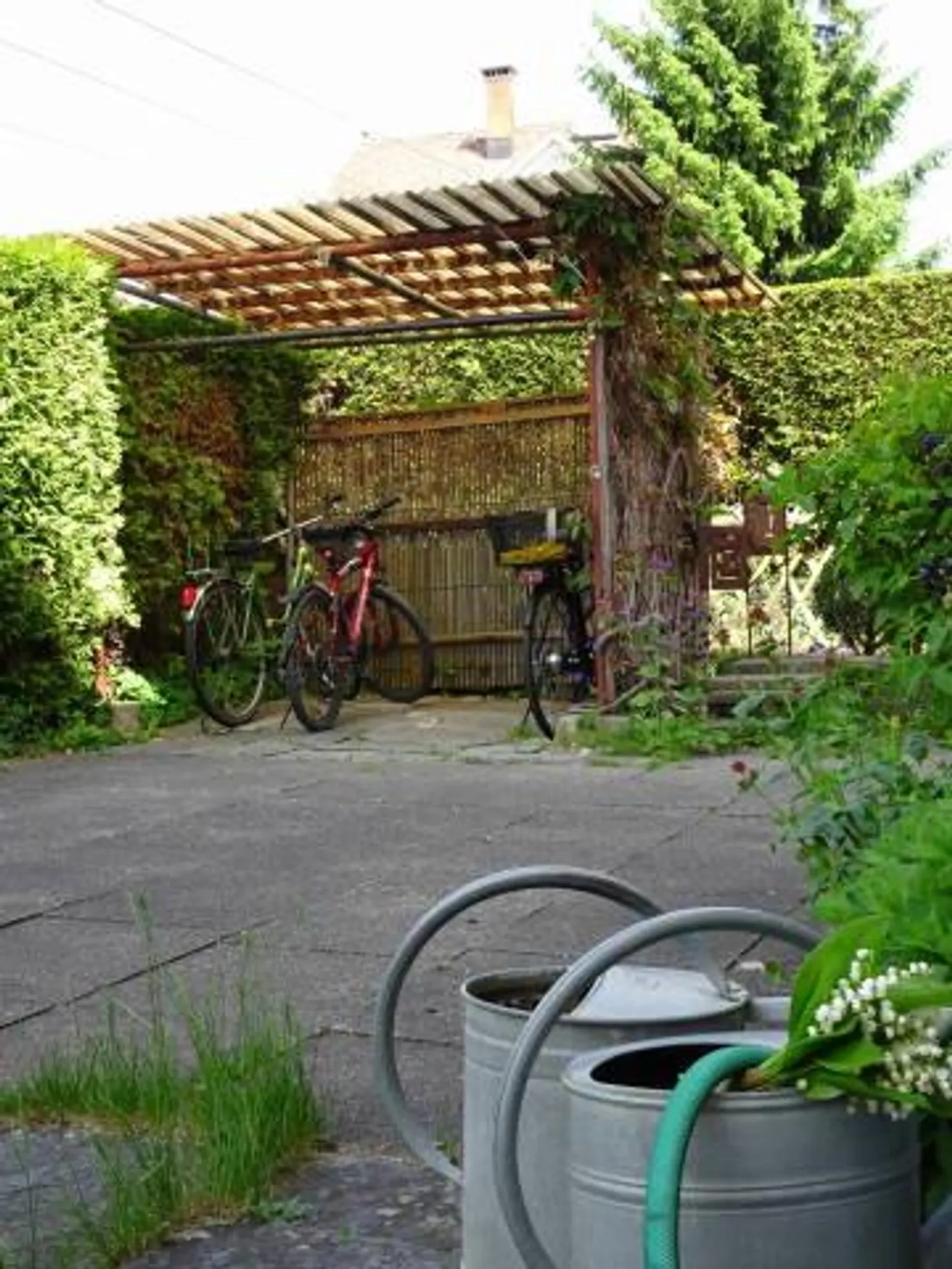 4-room apartment, 3 min walk from the train station, high floor, sunny with garden - Photo 5 of 11