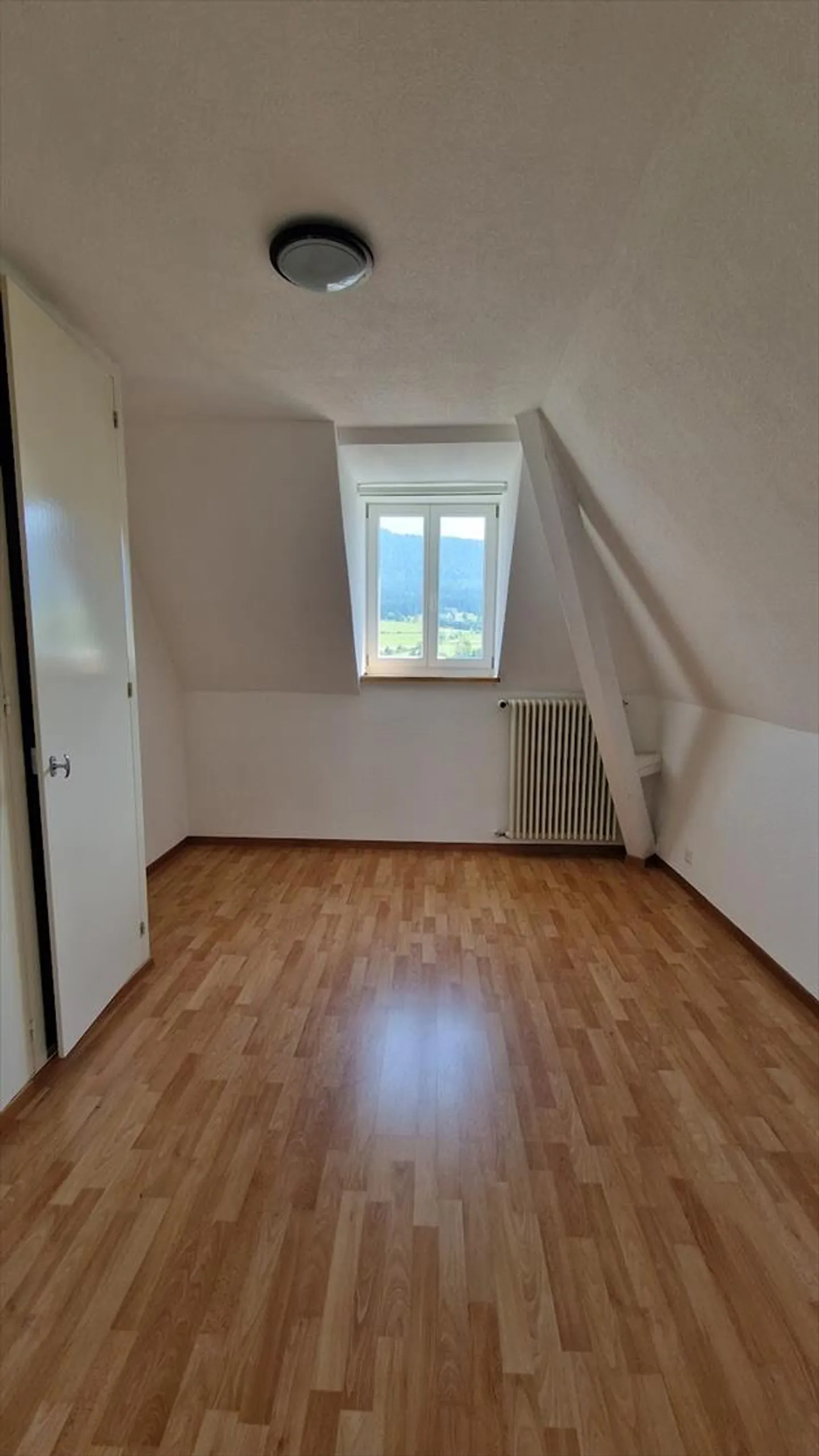 Edificio residenziale 9 stanze - Foto 2 di 13