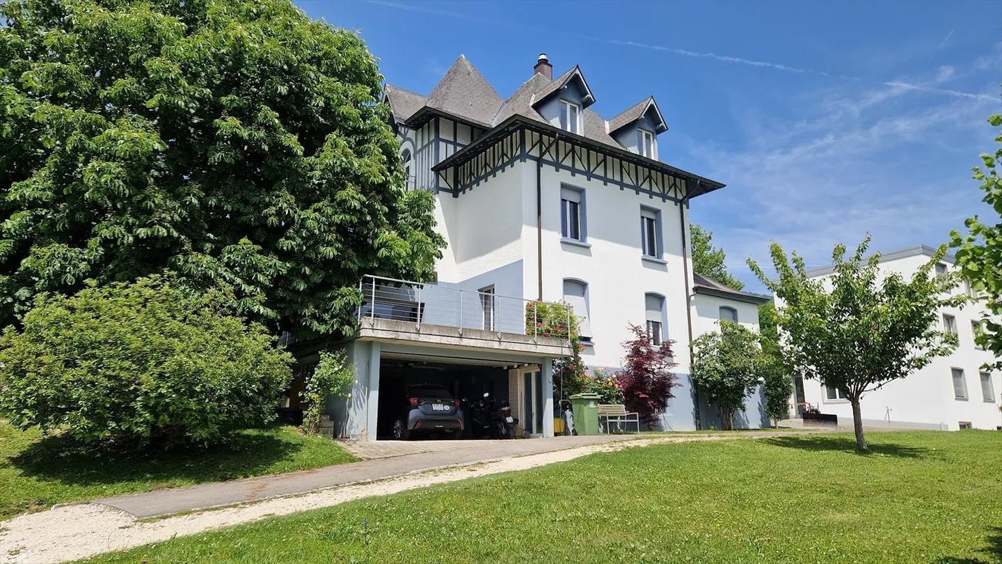 Edificio residenziale 9 stanze - Foto 1 di 13
