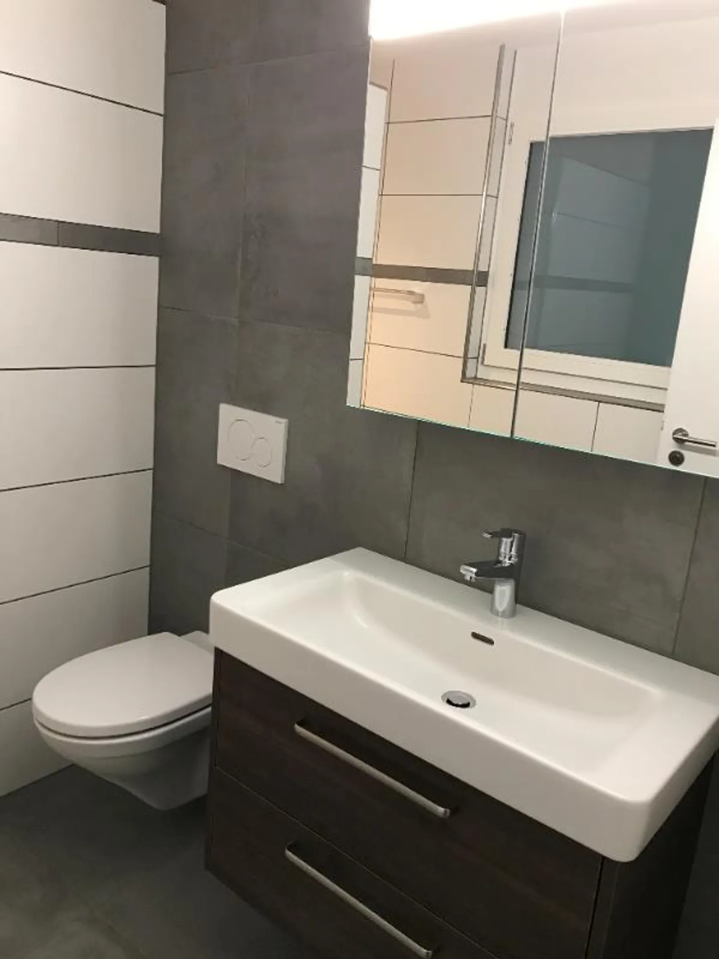 3.5 Room Apartment - Photo 4 of 5