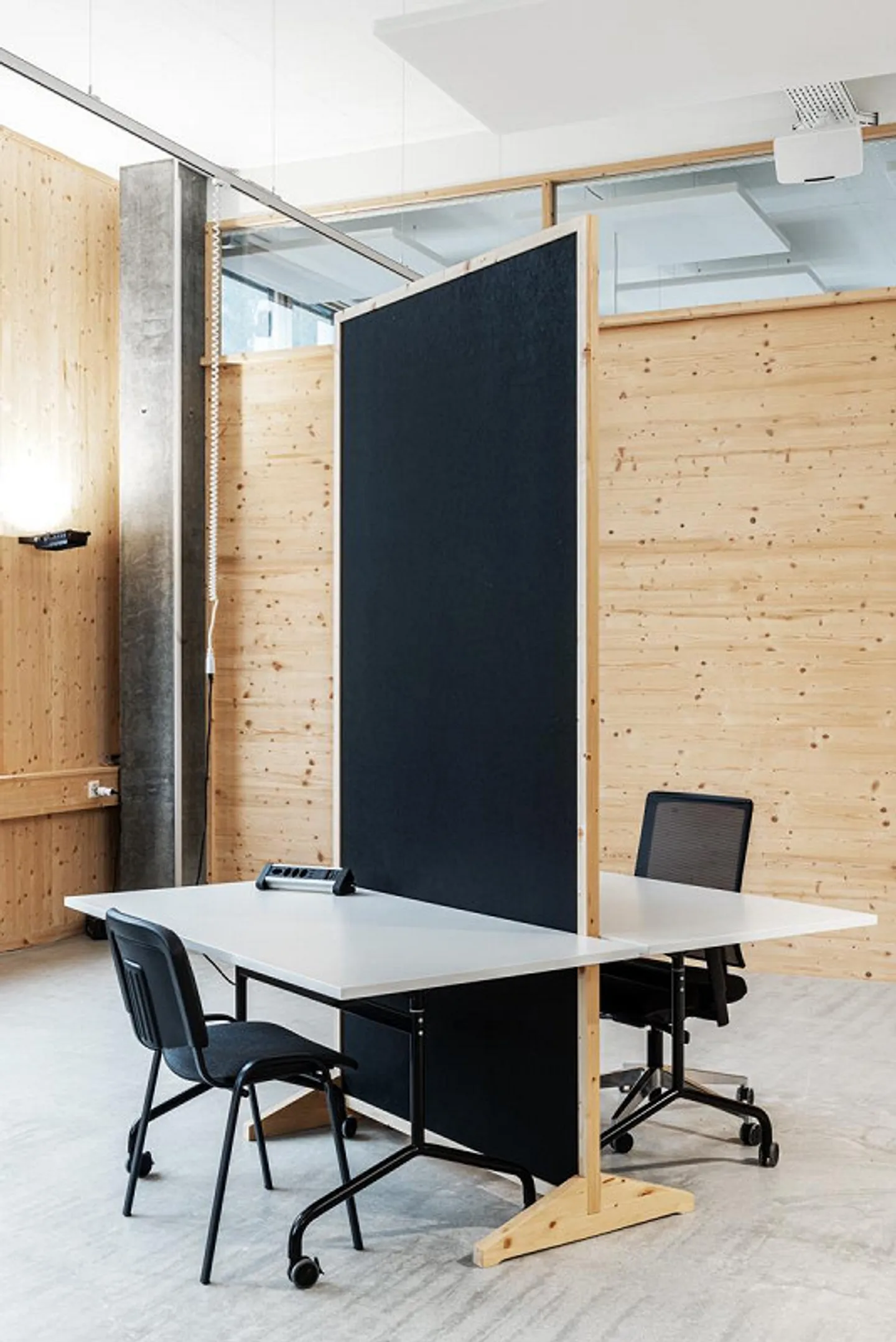 Flexible Coworking Räume in Chur - Foto 3 von 4