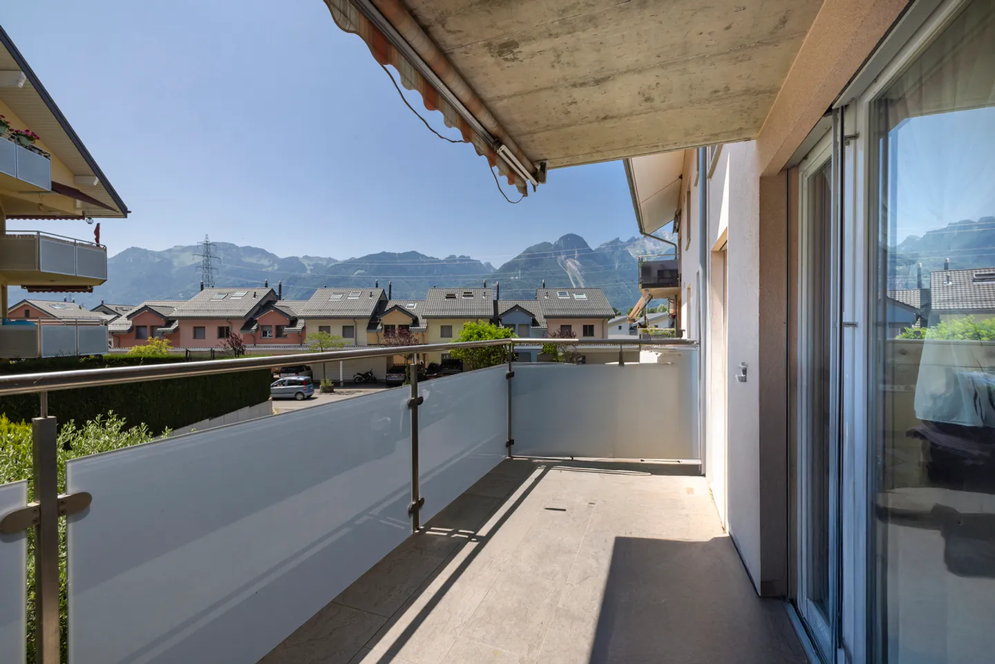 APPARTAMENTO DI 4.5 LOCALI CON GIARDINO IN CONDOMINIO - Foto 9 di 9