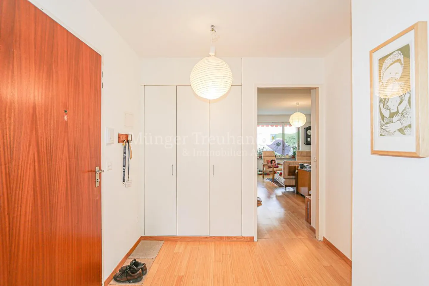 Sole del mattino e della sera: Luminoso appartamento di 2,5 stanze con stanza hobby - Foto 9 di 13