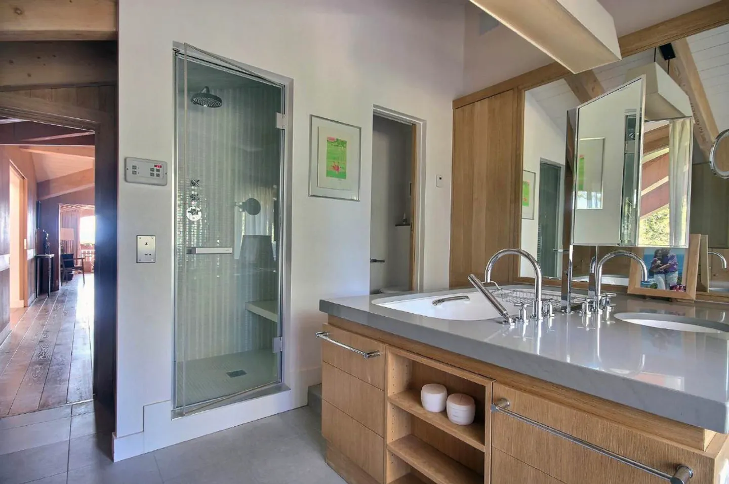 Luxury Attic with Alpine Views - Photo 15 of 15