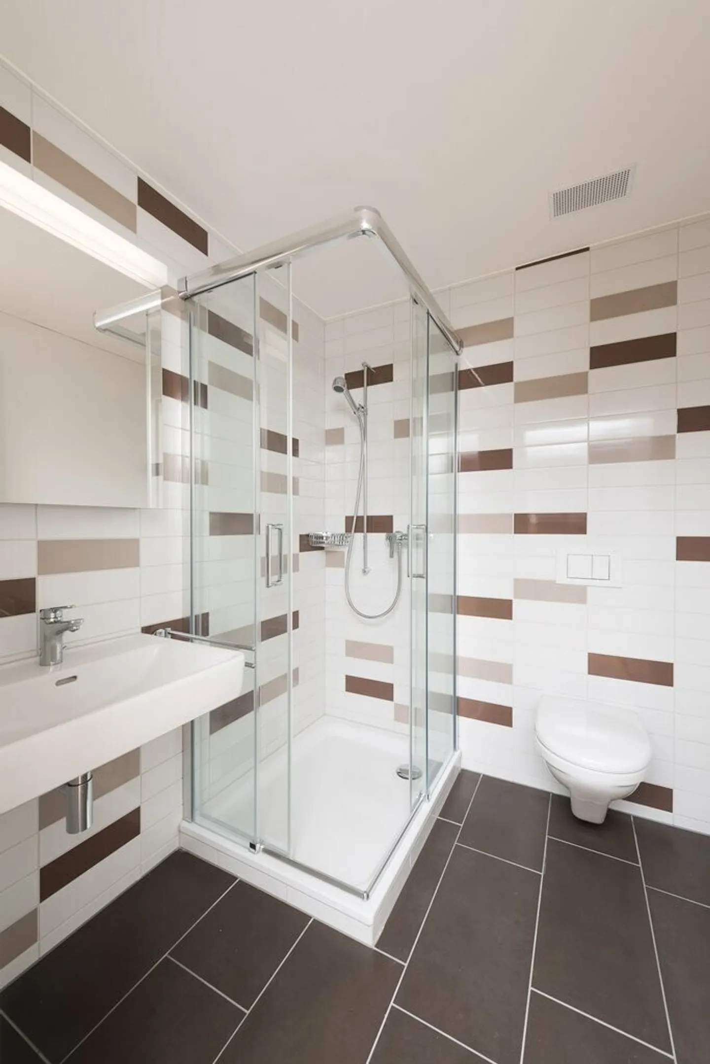 Appartement urbain avec design contemporain - Photo 6 sur 6