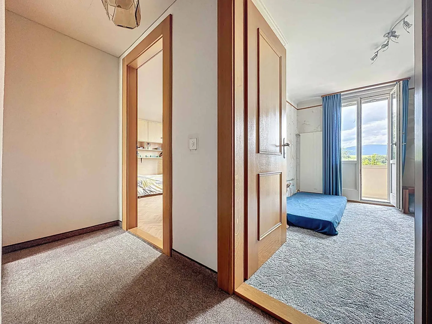 Casa unifamiliare con 4,5 stanze, terrazze e giardino - Foto 6 di 13