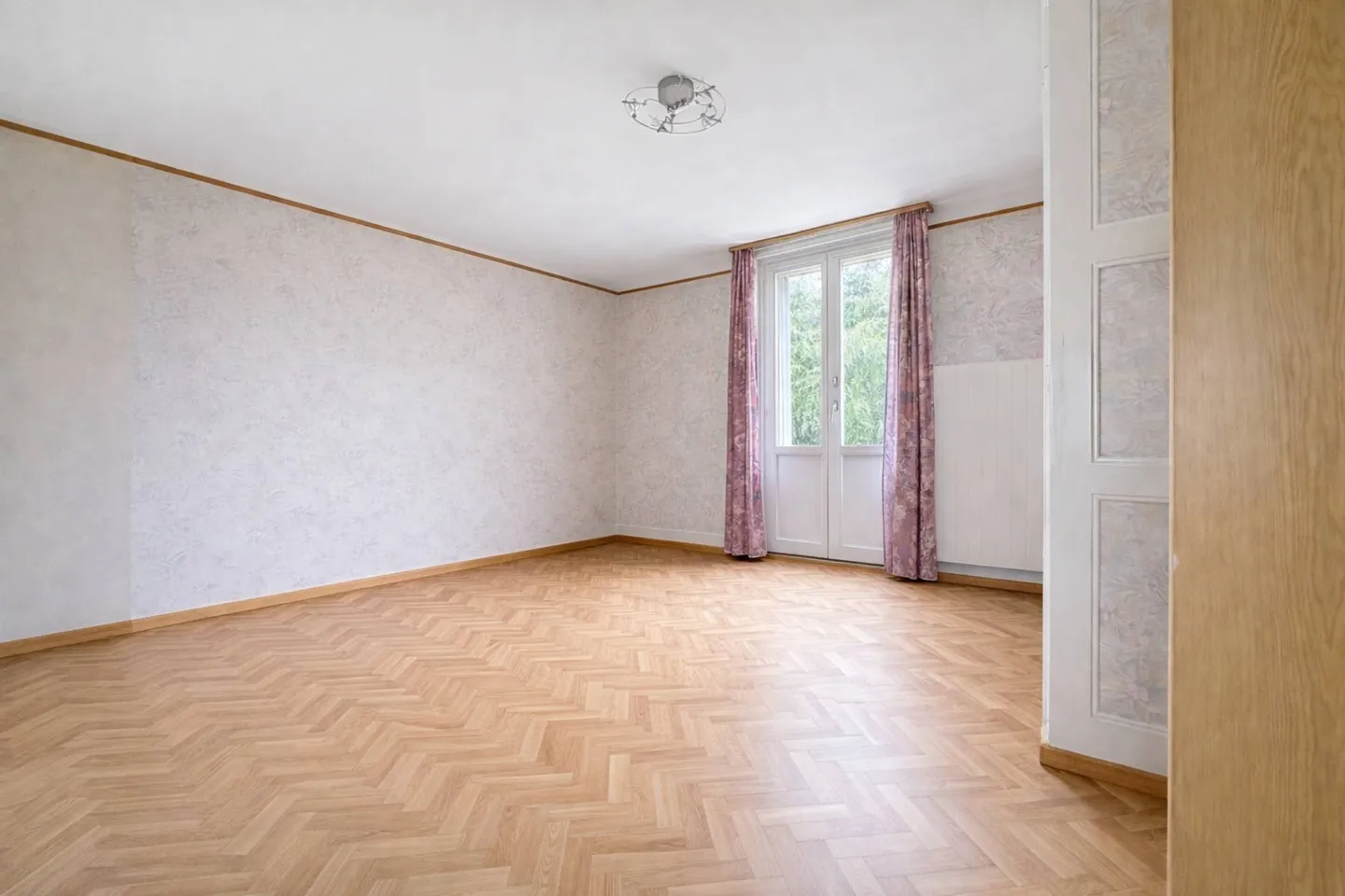 Casa unifamiliare con 4,5 stanze, terrazze e giardino - Foto 8 di 13