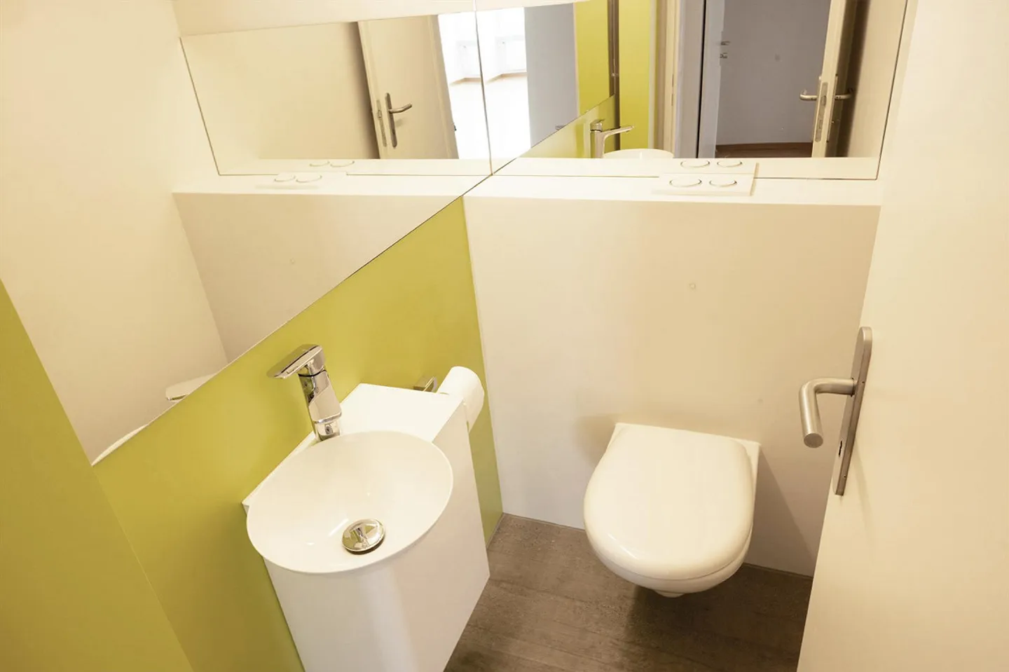 Appartement 4.5 pièces au 15ème étage avec vue panoramique sur les Churfirsten - Photo 10 sur 16