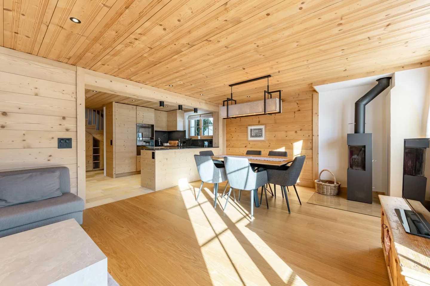 Hälfte eines Chalets mit wunderschönem Bergblick - Foto 6 von 17