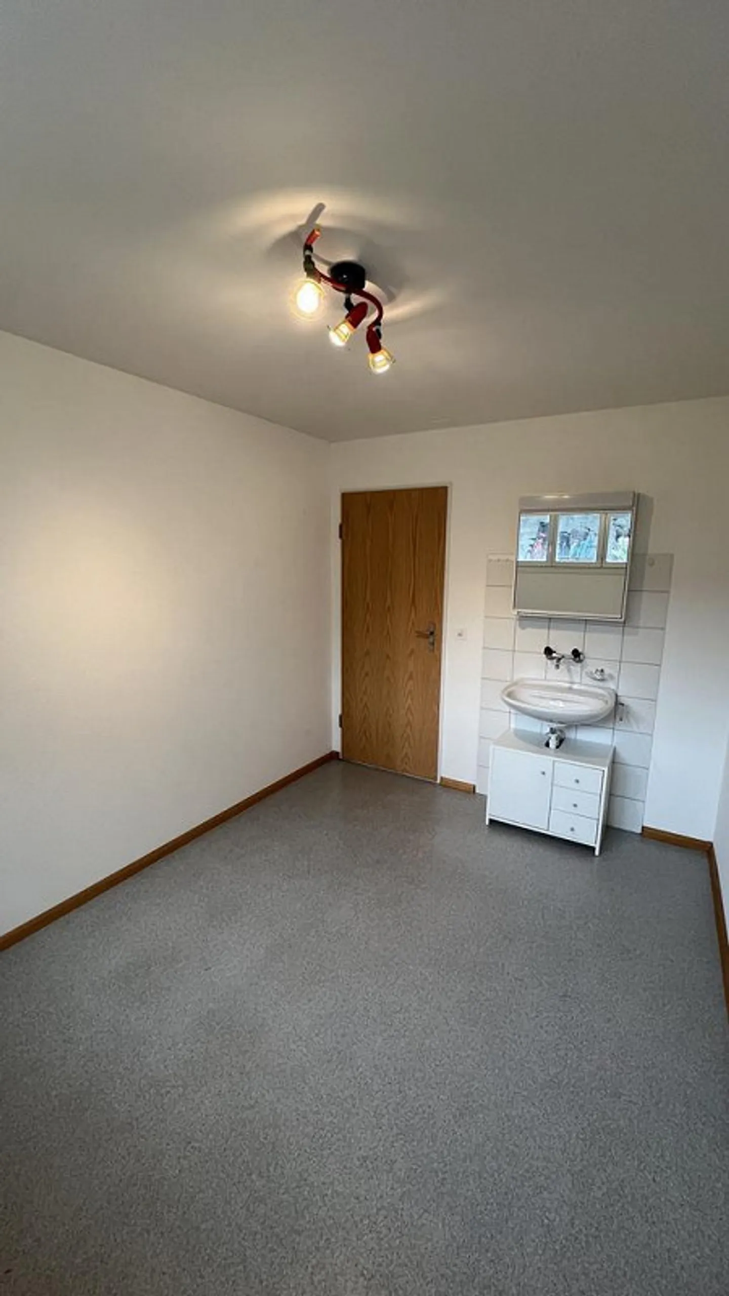 Stanza per hobby a Sissach da affittare - Foto 3 di 4