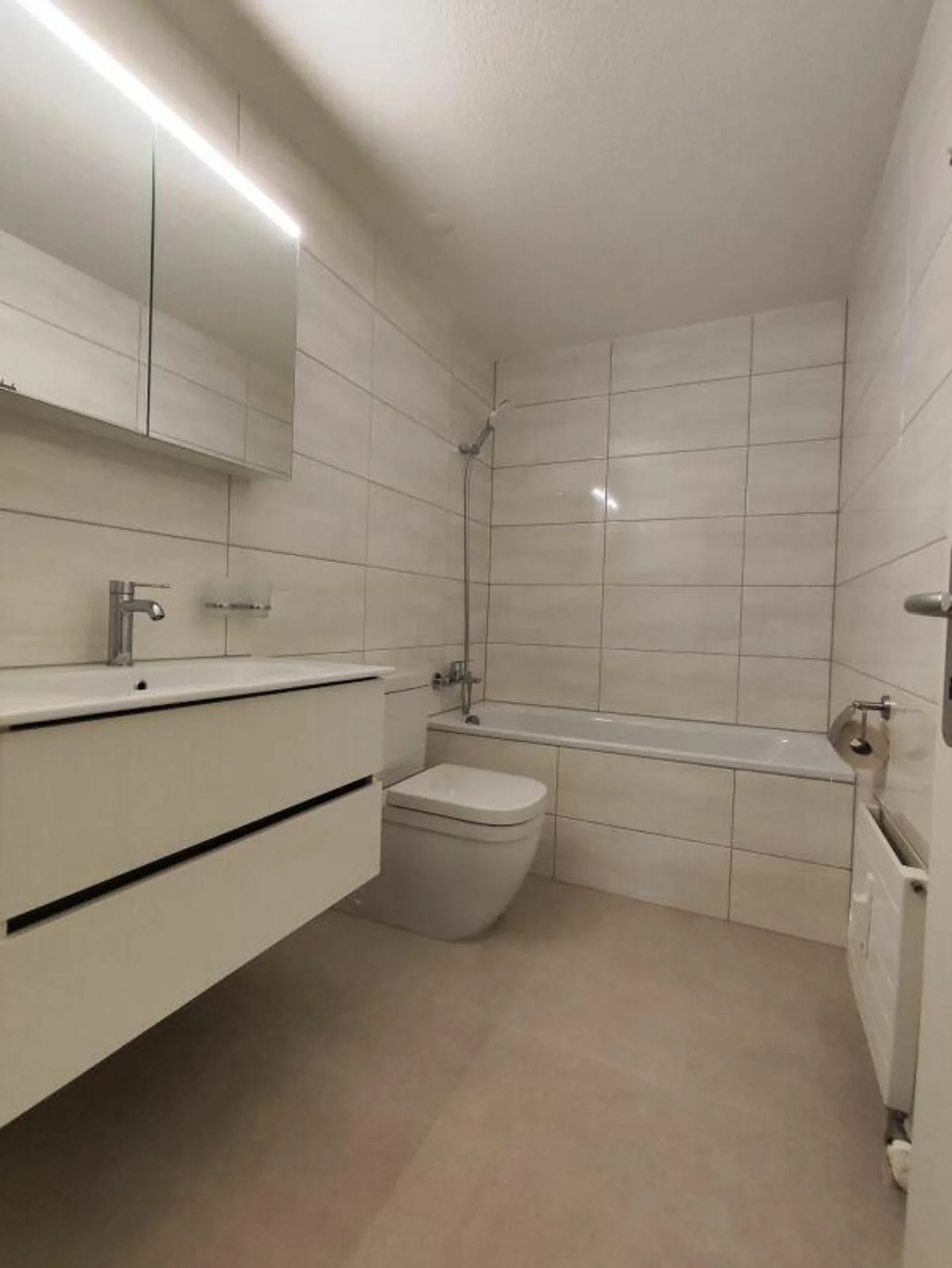 Lausen / Appartement 4.5 pièces n° 7 - Photo 5 sur 6