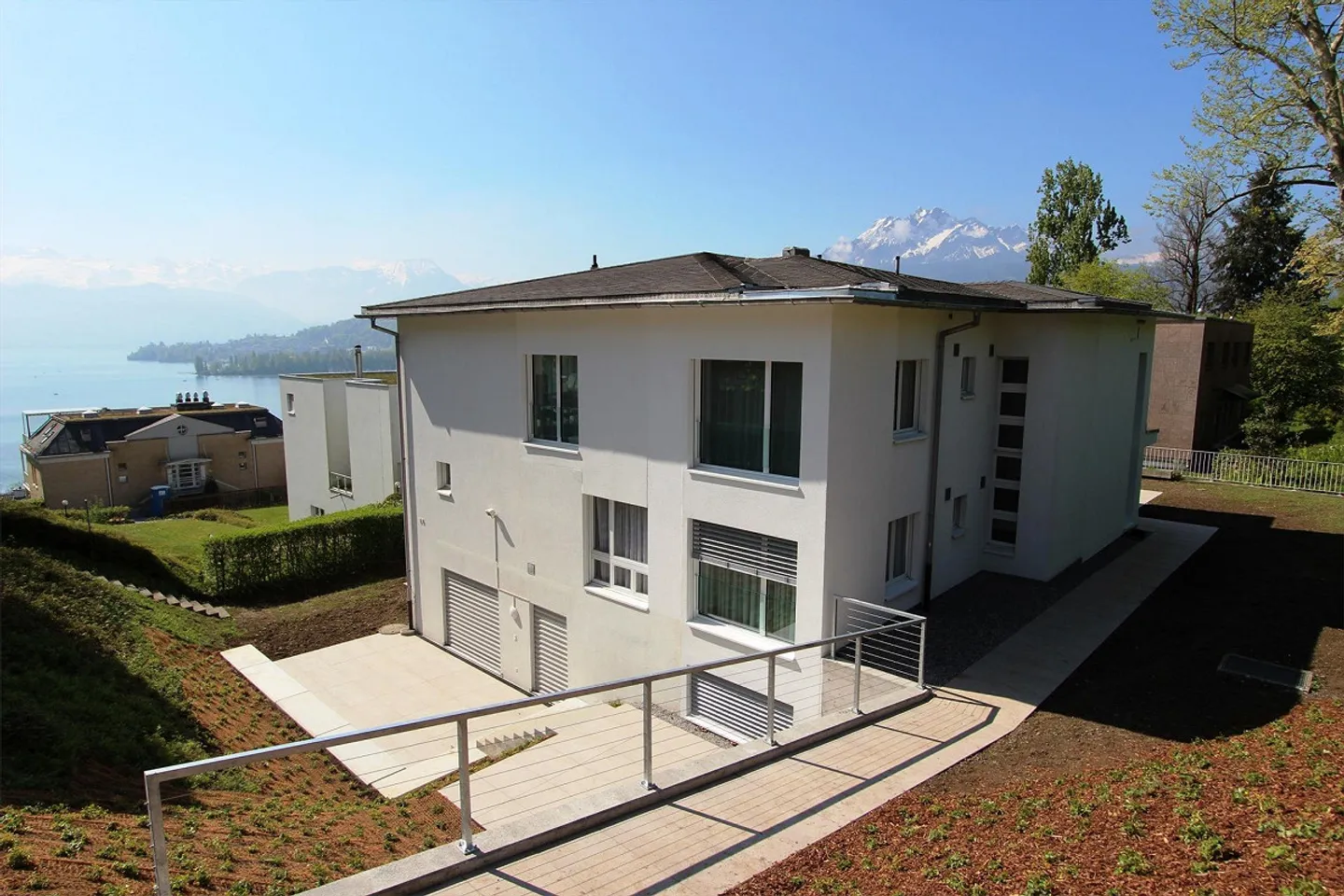 Charmante appartement de jardin 2.5 pièces dans un emplacement recherché à Lucerne - Photo 1 sur 11