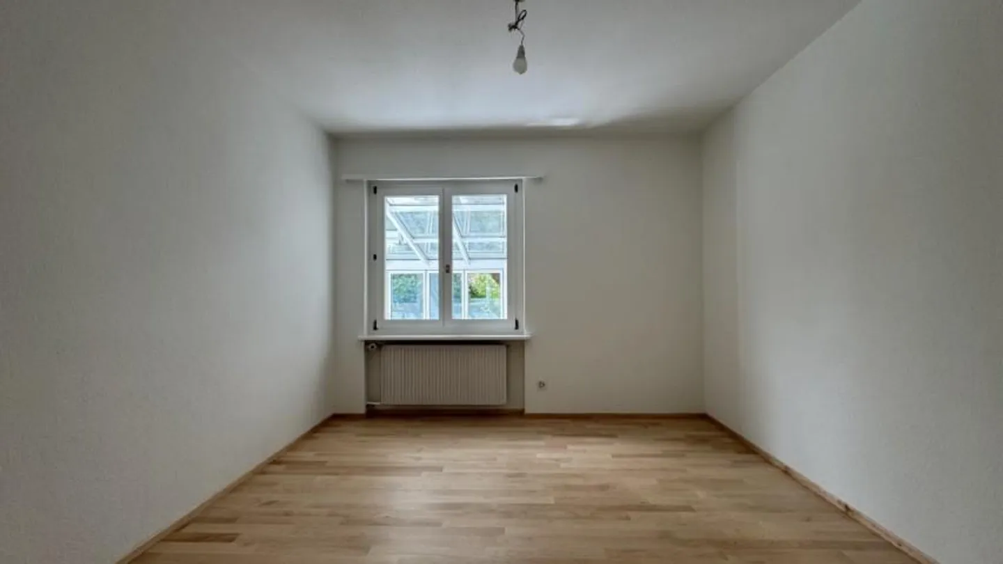 6.5 Room Single-Family House in the Green - Photo 6 of 11
