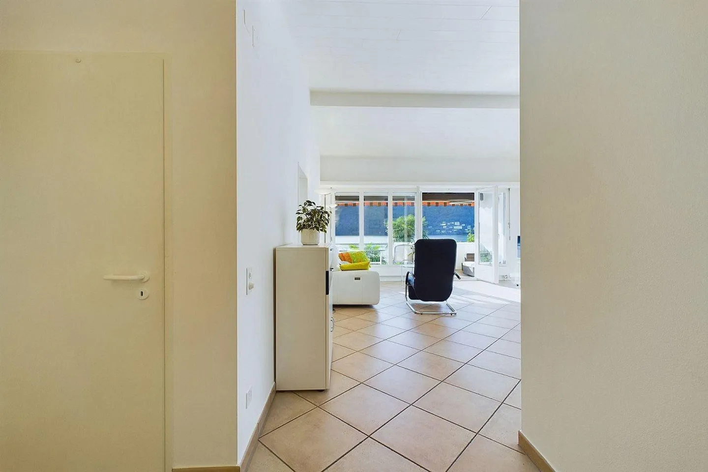 Arbostora - Sensational lakeside pearl in the front row - Photo 11 of 13