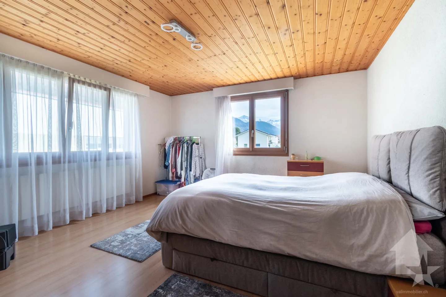 Edificio misto con 2 appartamenti e un laboratorio - Foto 10 di 12