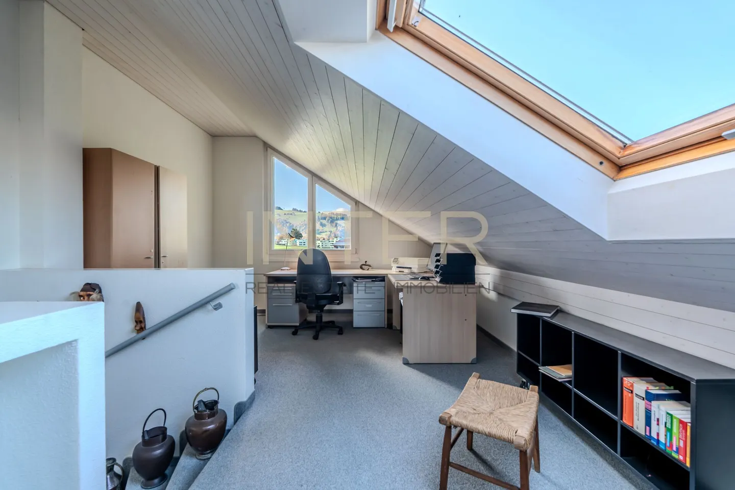Sunny hillside location with a view of greenery - 5.5-room semi-detached house - Photo 15 of 20