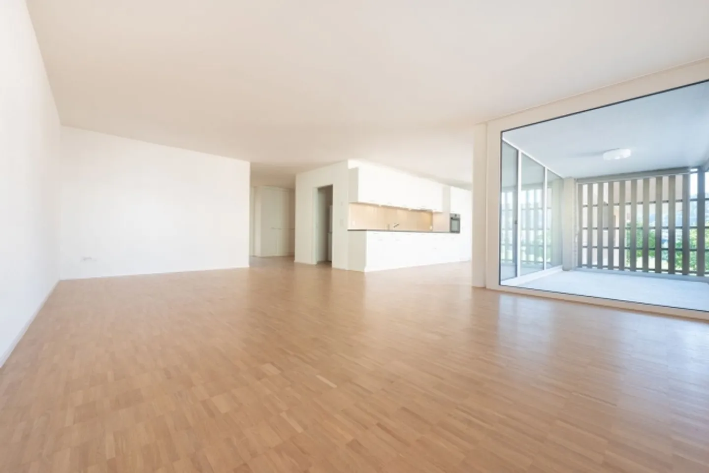 High-quality 3.5-room apartment at the foot of the Jura - Photo 2 of 8