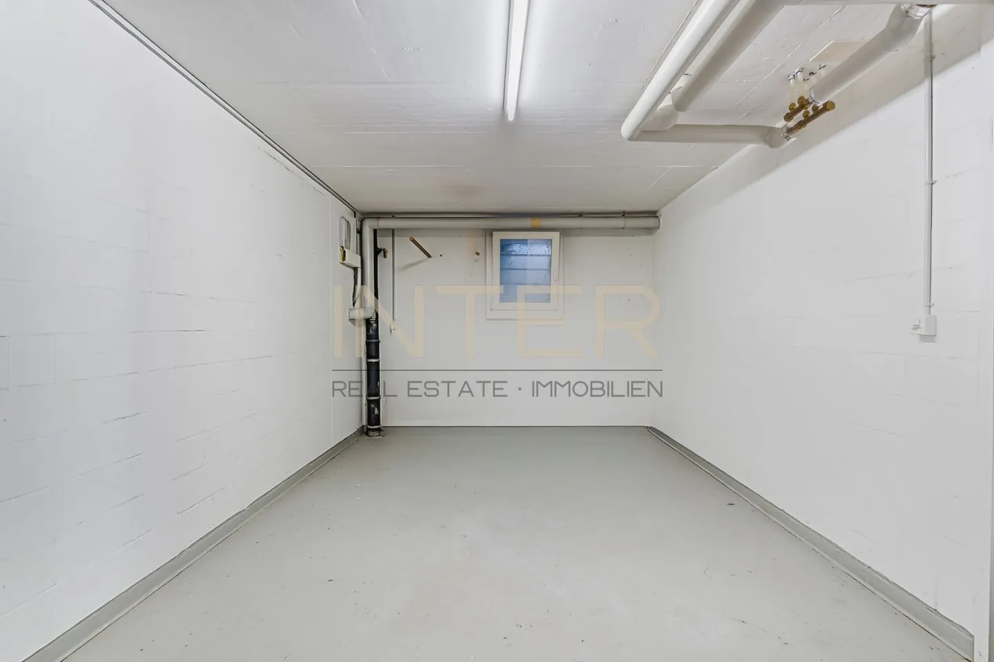Sunny hillside location with a view of greenery - 5.5-room semi-detached house - Photo 18 of 20
