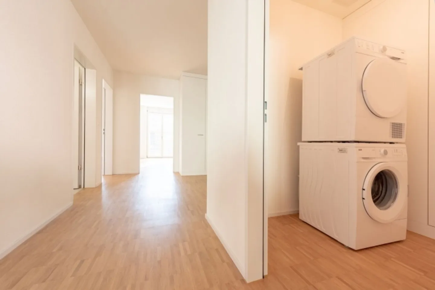 High-quality 3.5-room apartment at the foot of the Jura - Photo 5 of 8