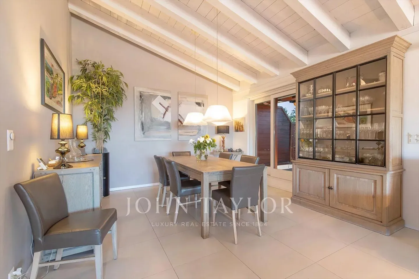 Appartamento 5.5 stanze - Foto 3 di 11