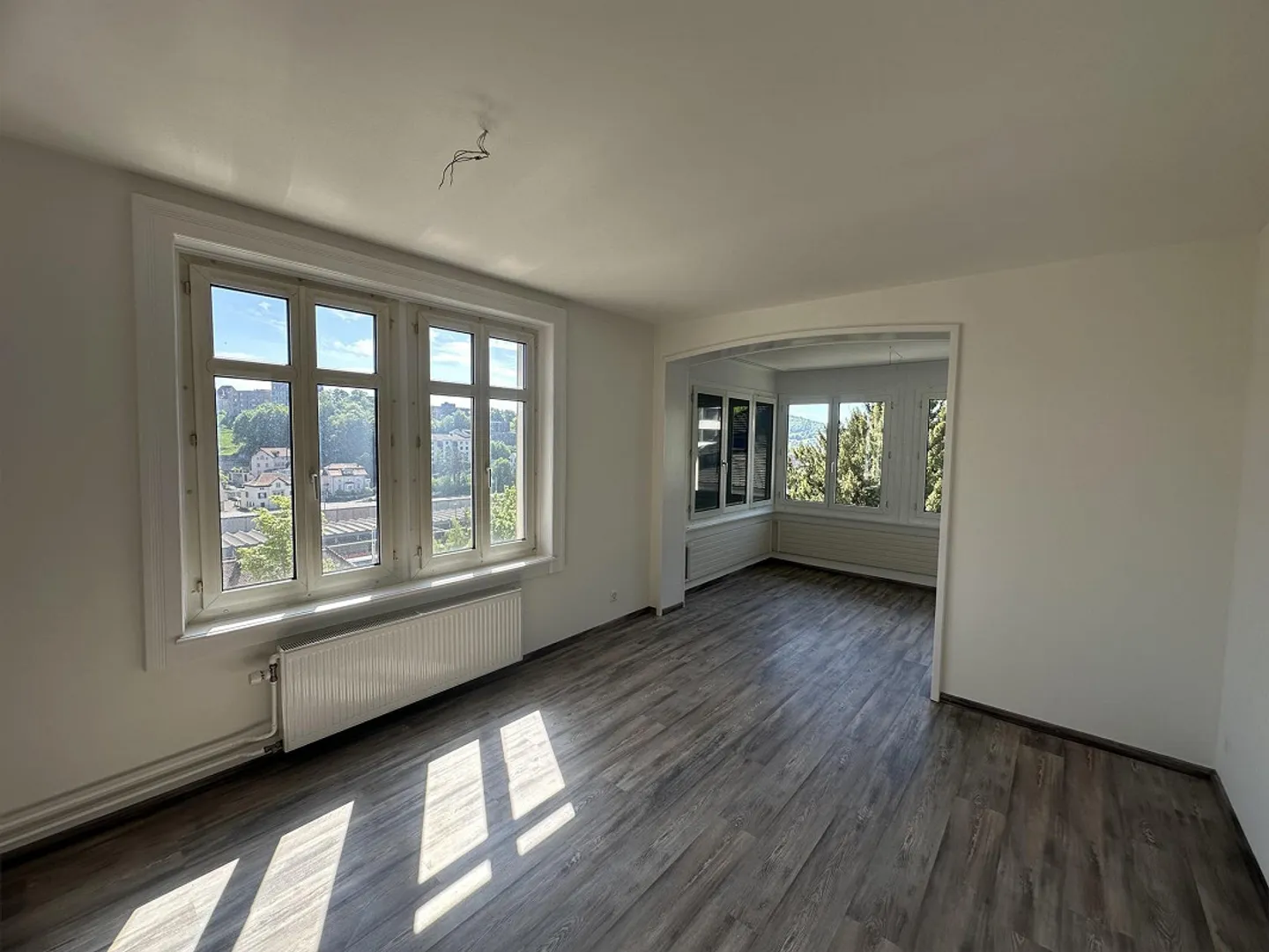 Bright and modern 4.5-room apartment with a thoughtful layout - Photo 6 of 10
