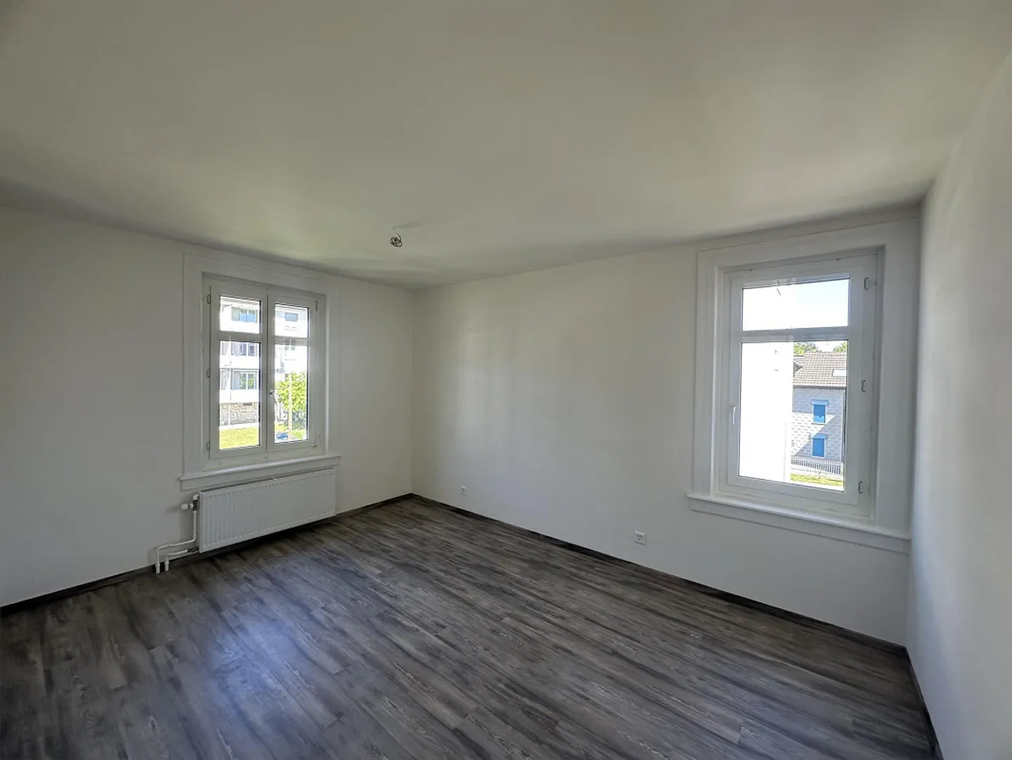 Bright and modern 4.5-room apartment with a thoughtful layout - Photo 7 of 10