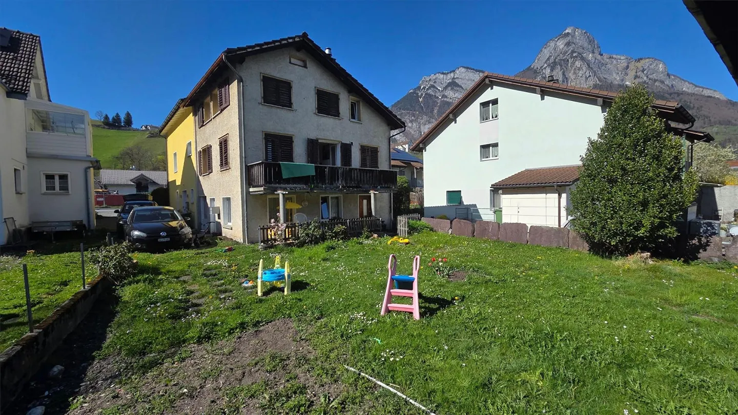 Casa familiare a schiera 4½ locali in posizione centrale - Foto 13 di 13