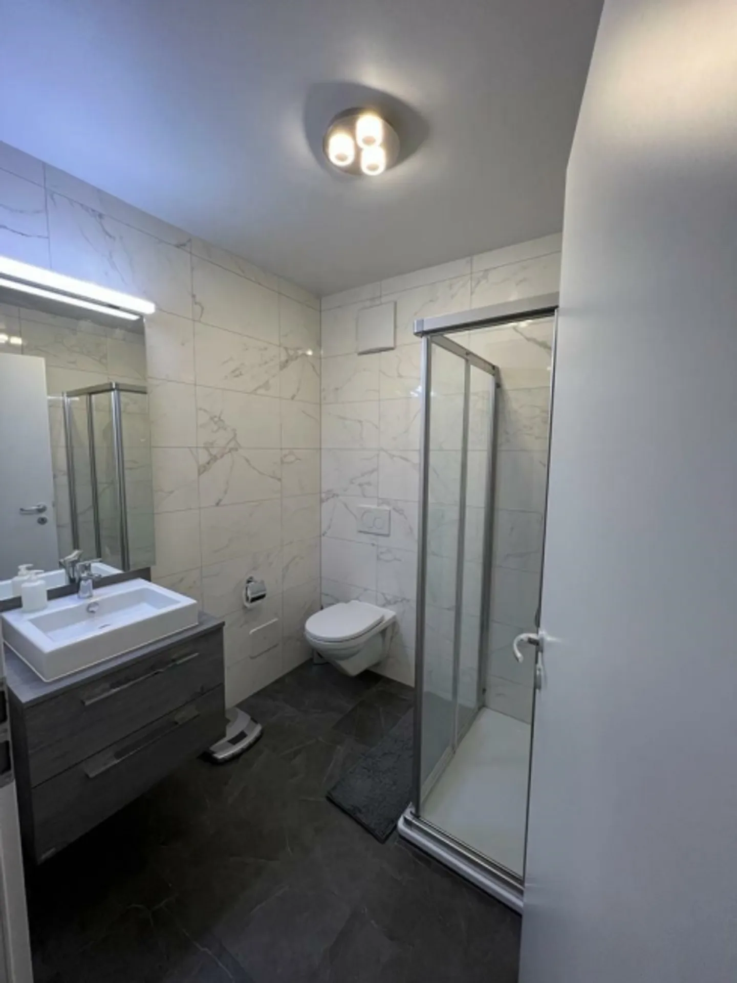 Apartment for rent - Photo 10 of 10