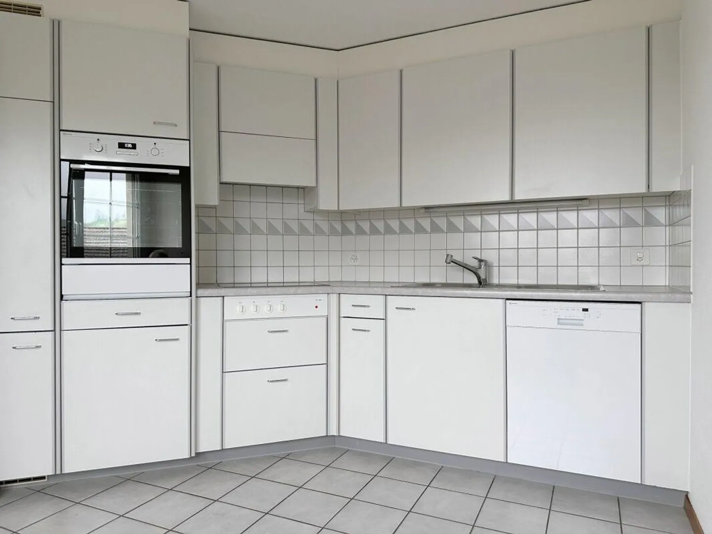 Appartement de 4,5 pièces avec vue sur le lac - Photo 4 sur 9