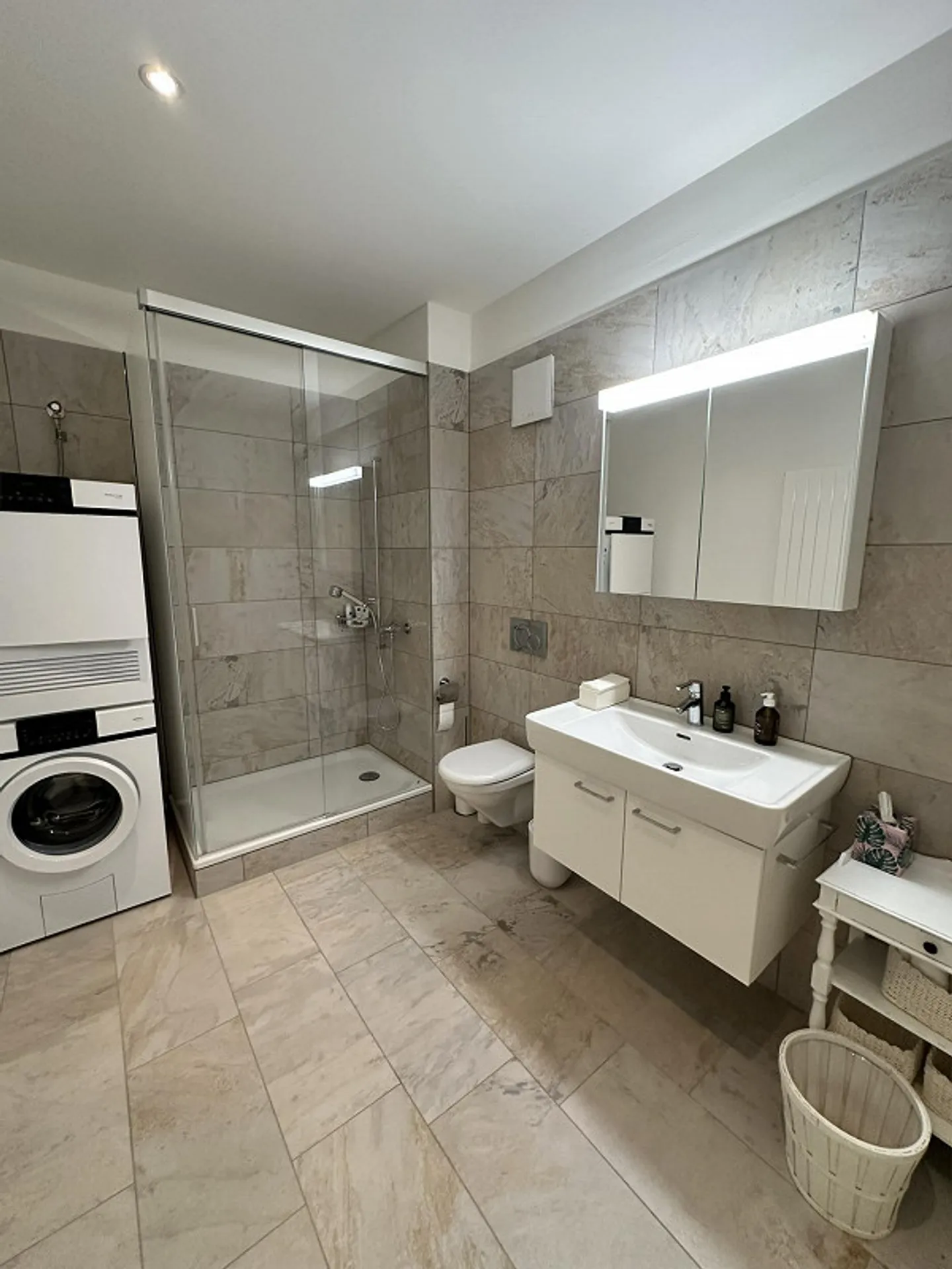 Retail/Practice Space Directly on the Street - Photo 8 of 9