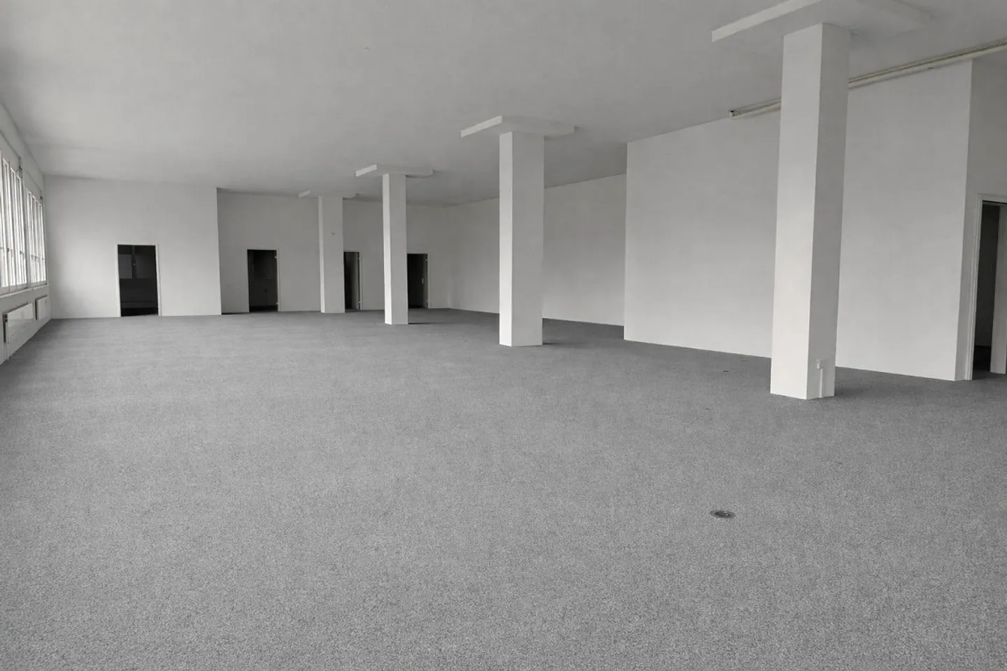 Vielseitige Gewerbefläche - Foto 2 von 4