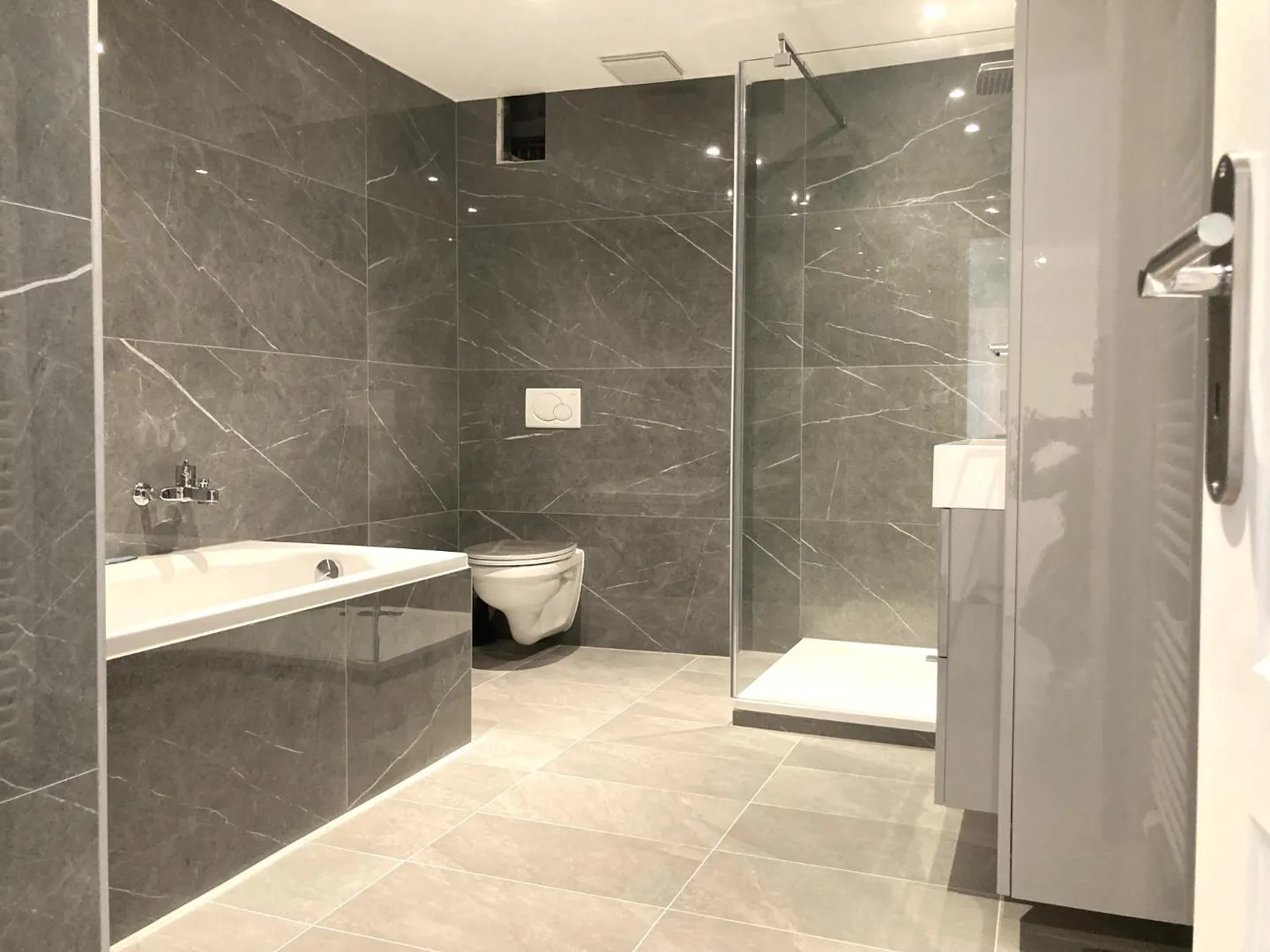 Appartamento 3.5 stanze - Foto 7 di 9