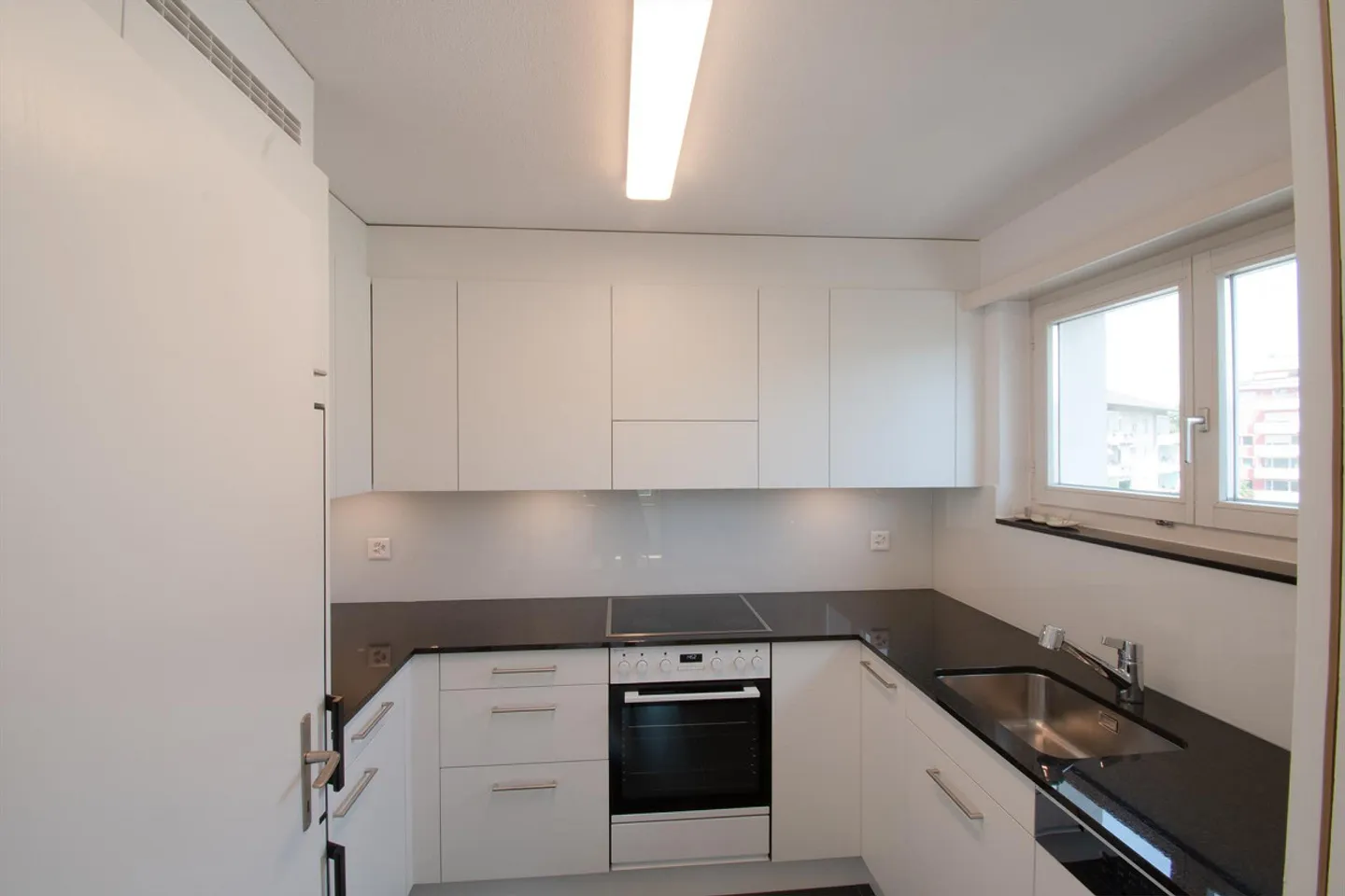 Stilvoll sanierte 3.5-Zimmer-Wohnung an zentraler Lage in Kreuzlingen - Foto 1 di 9