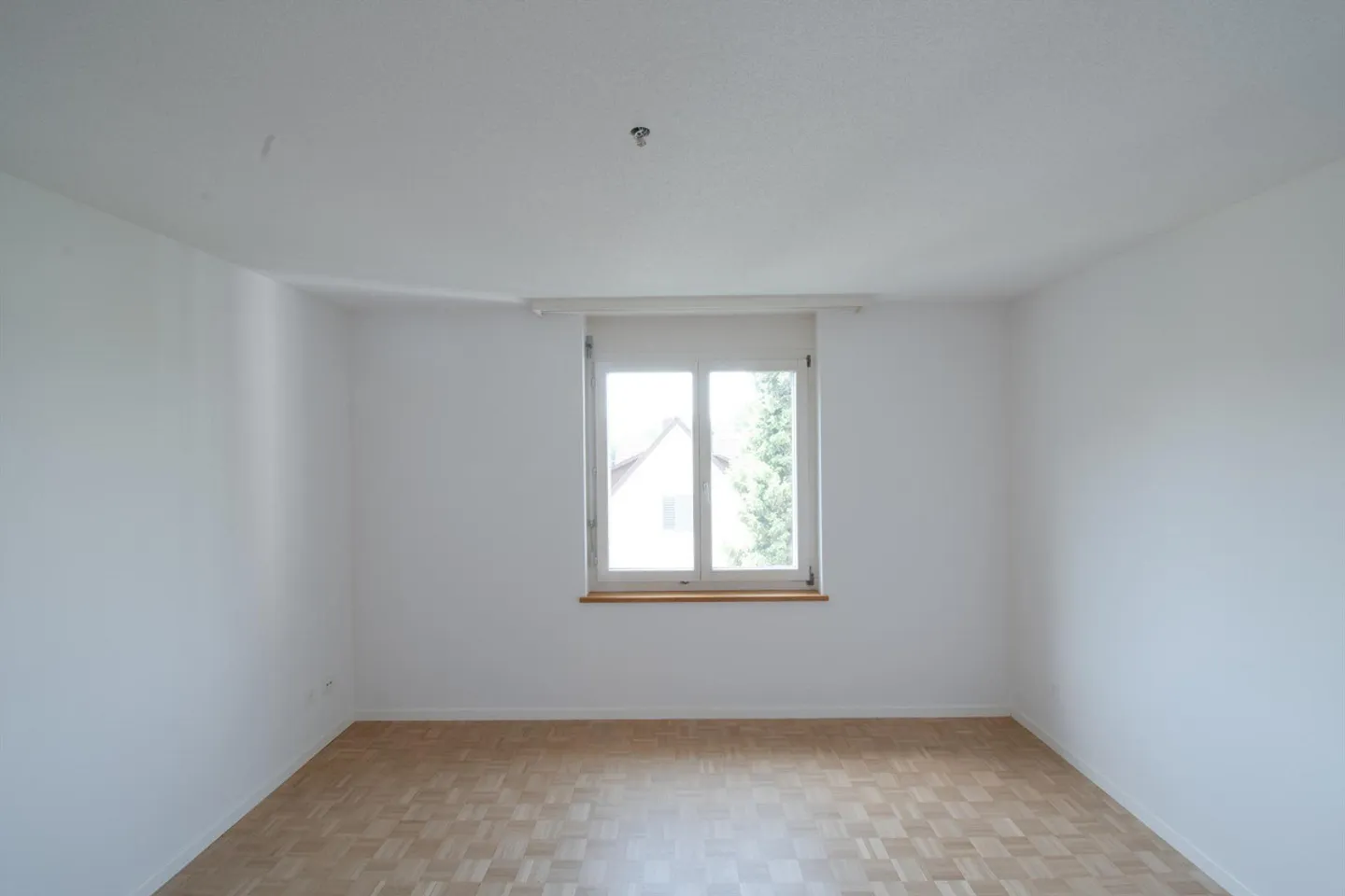 Stilvoll sanierte 3.5-Zimmer-Wohnung an zentraler Lage in Kreuzlingen - Foto 5 di 9