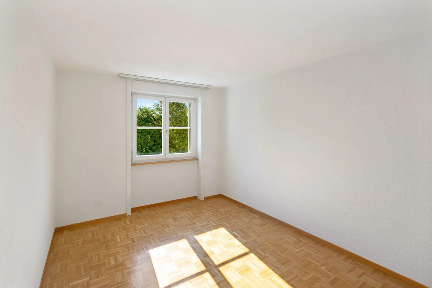 Bel Appartement dans un Quartier Calme - Photo 4 sur 6
