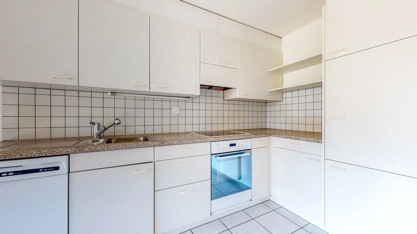 Ottimo, spazioso, luminoso appartamento a Düdingen - Foto 3 di 6