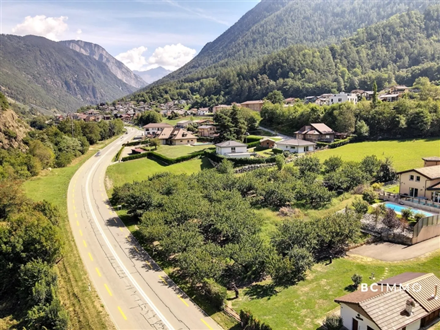 «Baugrundstück in Mischzone in Bovernier» - Foto 3 von 6