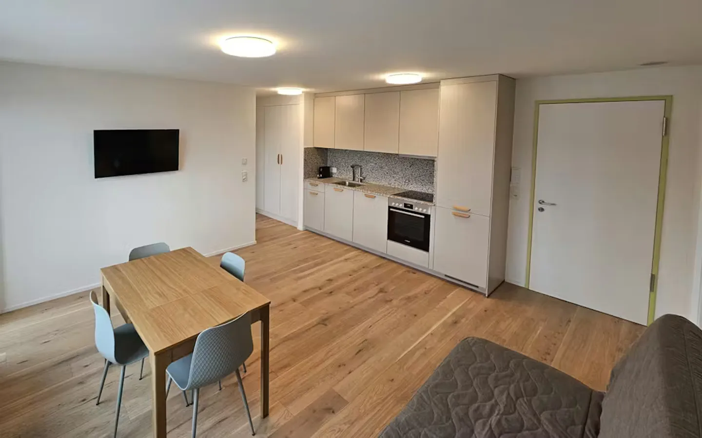 Charmante Wohnung in Zürich - Foto 1 von 10