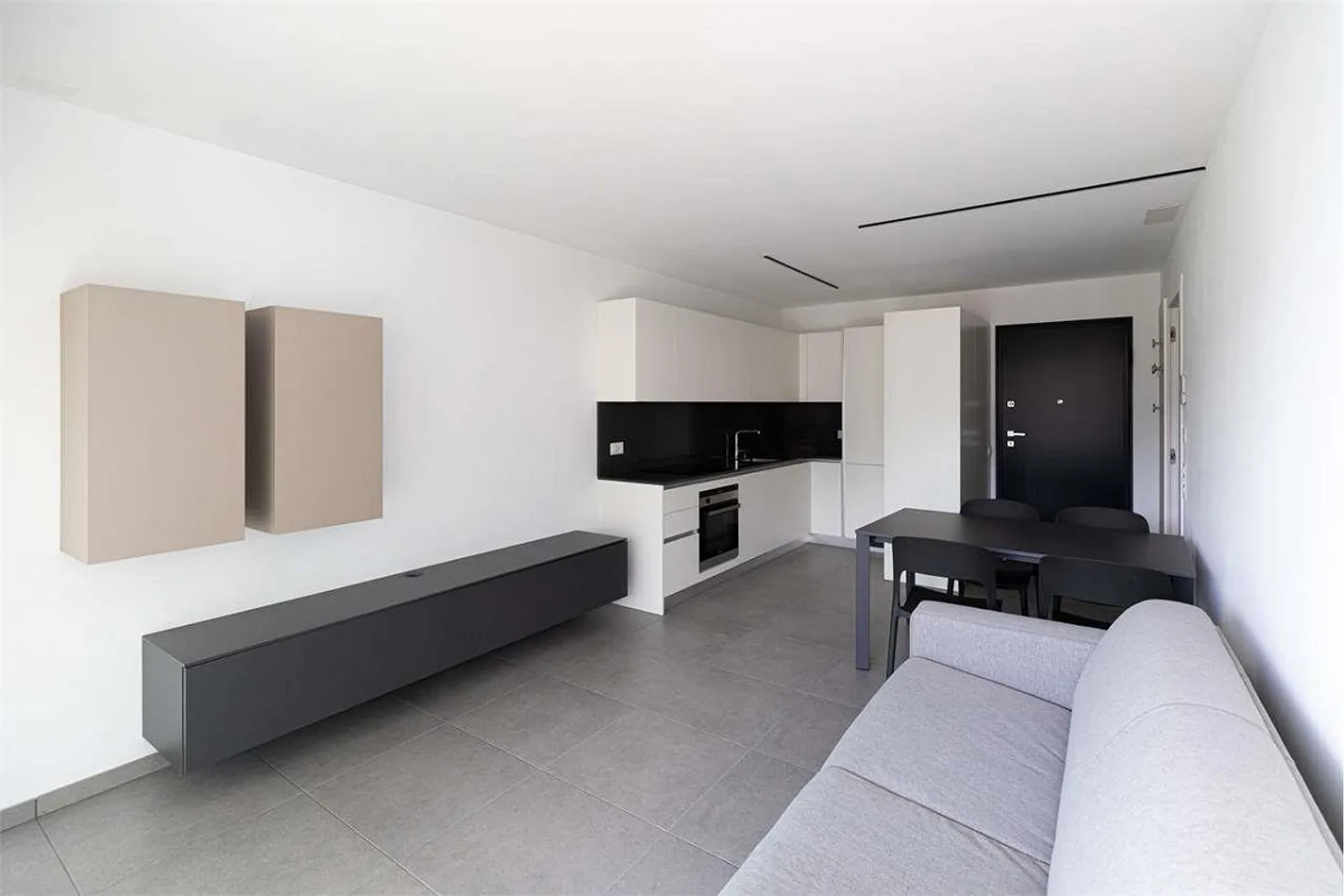 Modernes Apartment mit großer Terrasse - Foto 3 von 13