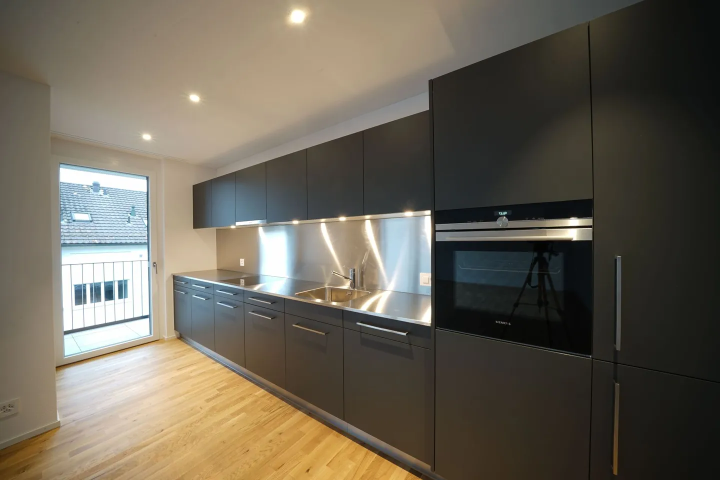 Appartement en Ville - à un Pas du Centre - Photo 3 sur 9