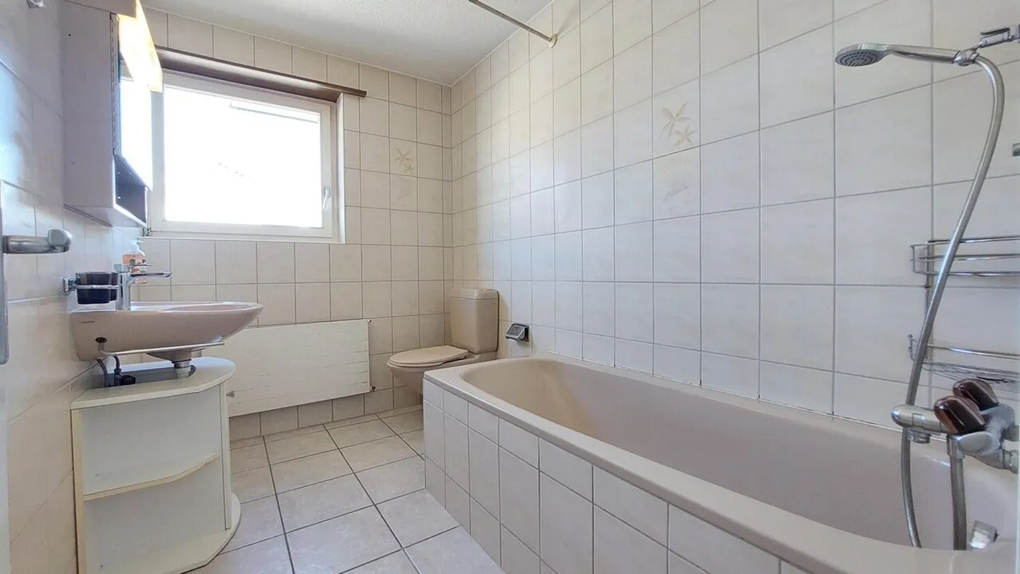 Wohnung mieten - Foto 3 von 7