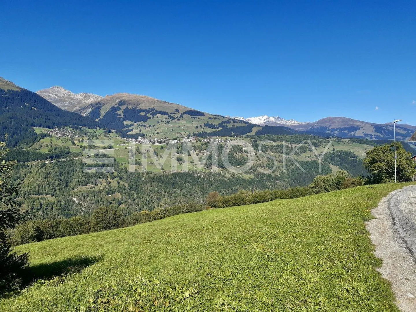 Là où les montagnes appellent - Résidence principale en emplacement panoramique - Photo 1 sur 5