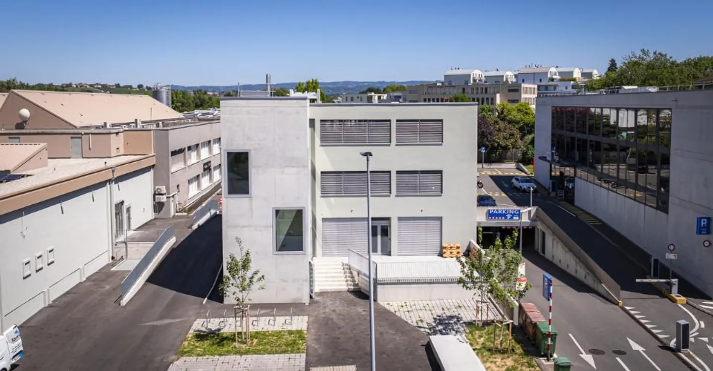 Affitto flessibile - Ufficio di 225m2 arredato - Disponibile subito - Vicino a tutto - Foto 4 di 4