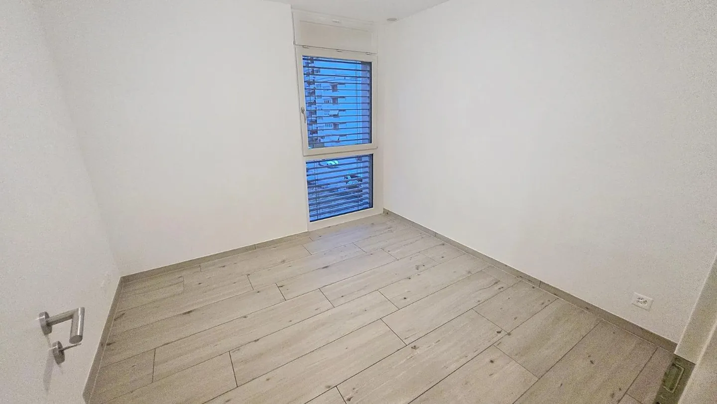 4.5 Room Apartment - Photo 5 of 8