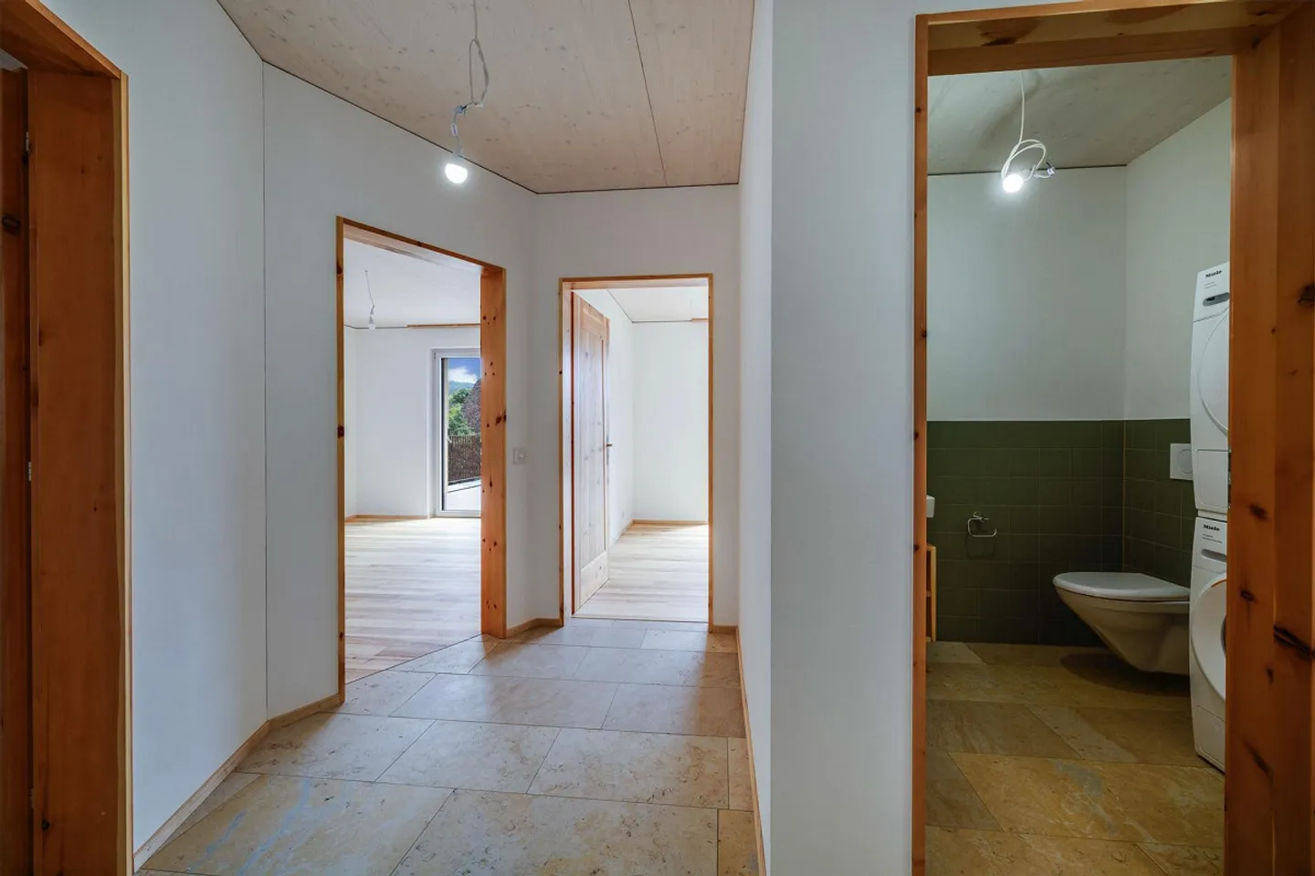 Newly Built 5.5 Room Apartment on the Ground Floor | A3 - Photo 6 of 11