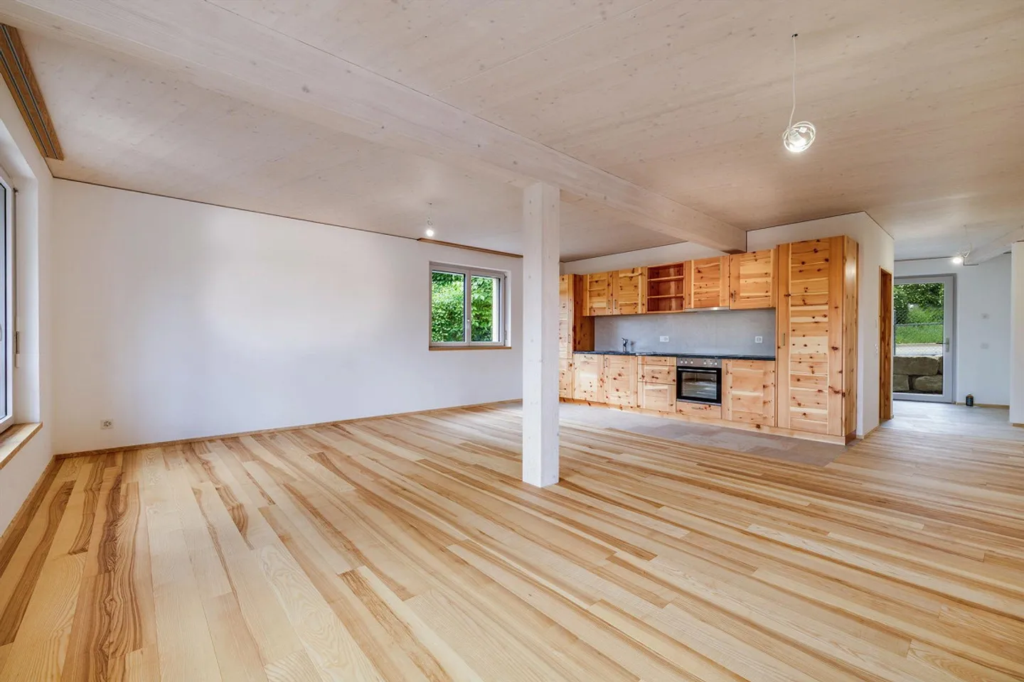 Newly Built 5.5 Room Apartment on the Ground Floor | A3 - Photo 9 of 11