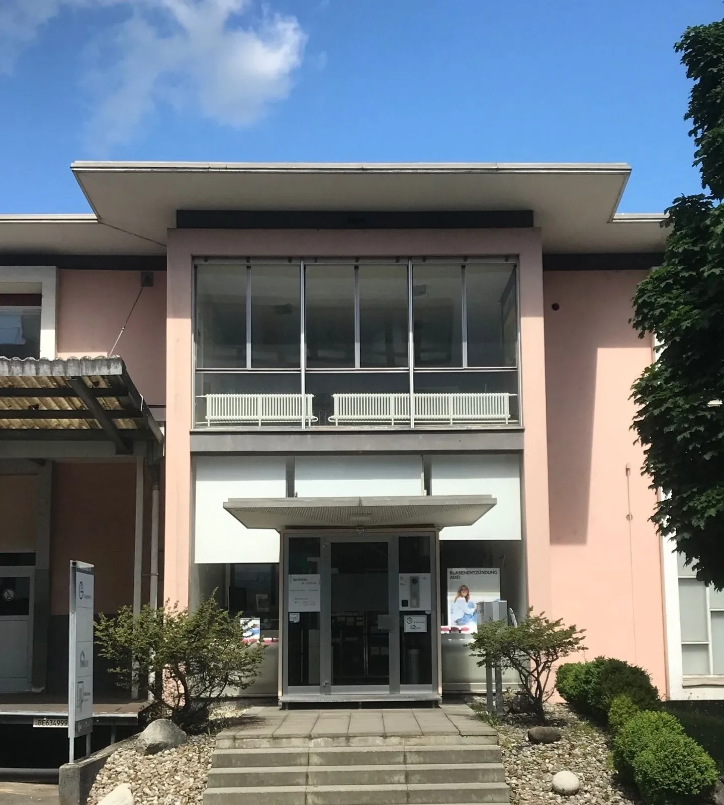 Industrial/Commercial Space 2'115m2 plus Office, Ancillary Areas + Parking Spaces - Photo 5 of 6