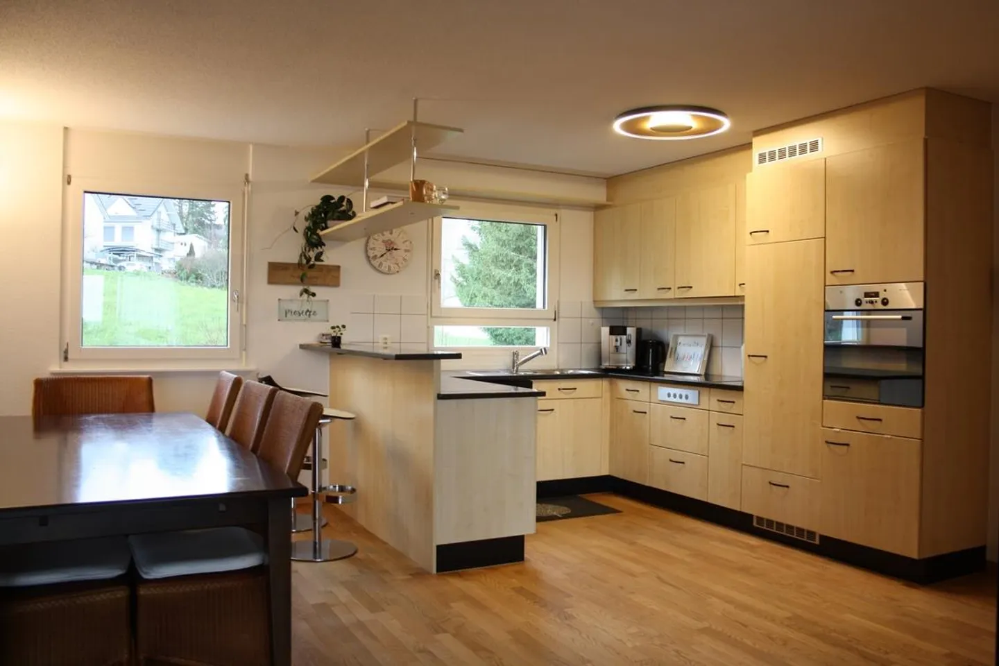 5.5 Room Apartment - Photo 1 of 5