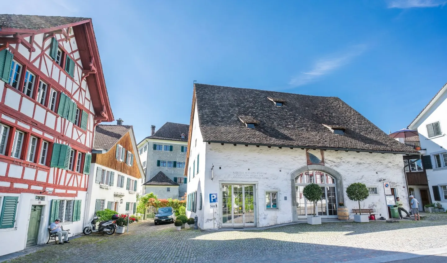 Grosszügige 5.5 Zimmer-Garten-Eigentumswohnung, 150m2 Wohnfläche, umgeben von Ruhe und Natur - Foto 9 von 9